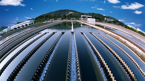 Heavy water regeneration